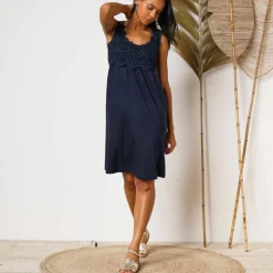 Robe plastron macramé