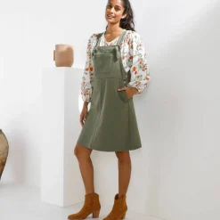 Robe salopette évasée, bretelles à nouer