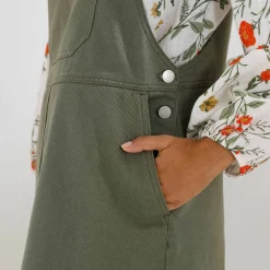 Robe salopette évasée, bretelles à nouer