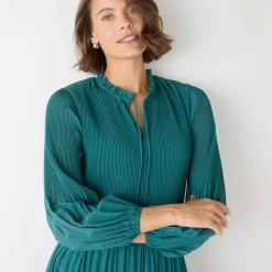 Robe unie mi longue, voile plissé