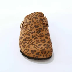 Sabots croûte de cuir avec boucle réglable
