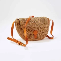 Sac demi-lune en raphia