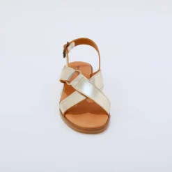 Sandales brides croisées en cuir