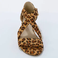 Sandales compensées élastiquées motif léopard