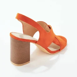 Sandales croisées à talon
