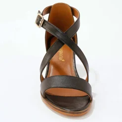 Sandales en cuir à talon