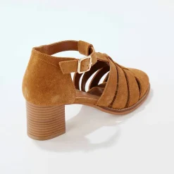 Sandales en cuir à talon