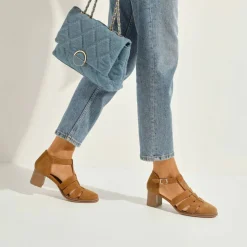 Sandales en cuir à talon
