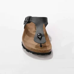 Sandales entredoigts cuir à boucle réglable