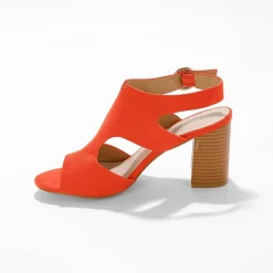 Sandales enveloppantes à talon bois