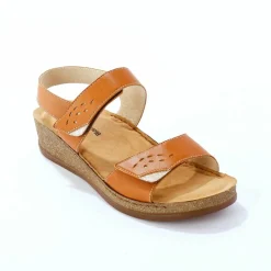 Sandales scratchées largeur confort en cuir