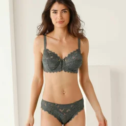 Slip dentelle unie Arum