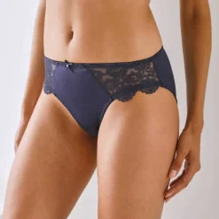 Slip maille satinée et tulle brodé Caprera