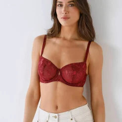 Soutien-gorge dentelle forme emboîtante Vanya – avec armatures
