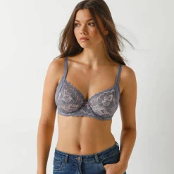 Soutien-gorge forme emboîtante dentelle florale 
