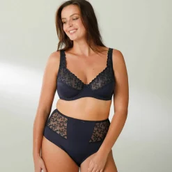 Soutien-gorge forme emboîtante tulle brodé stretch et microfibre Batlow- avec armatures