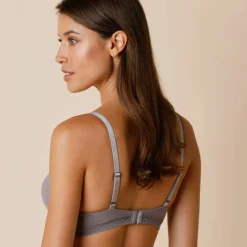 Soutien-gorge forme triangle bonnets moulés Paia- sans armatures