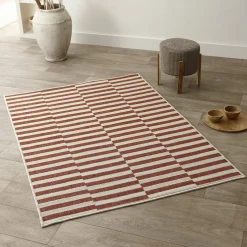 Tapis rectangulaire à rayures