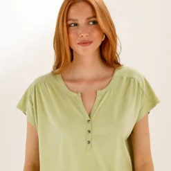 Tee-shirt col tunisien manches courtes, uni