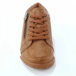 Tennis basses à lacets