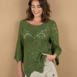 Top macramé à écailles, manches pagodes