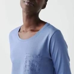 T-shirt col rond manches 3/4, broderie anglaise