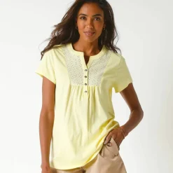 T-shirt col tunisien manches courtes, broderie anglaise
