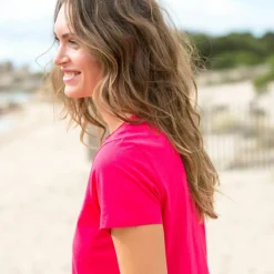T-shirt col V dentelle