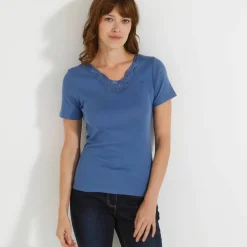 T-shirt manches courtes dentelle
