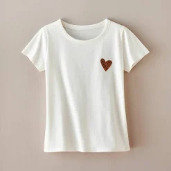 T-shirt uni brodé coeur manches courtes