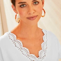 T-shirt uni col V macramé