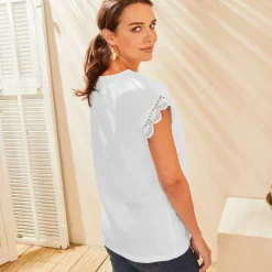 T-shirt uni col V macramé