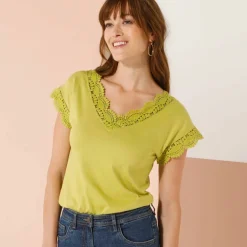 T-shirt uni col V macramé