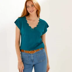 T-shirt uni, col V macramé