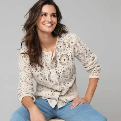Veste boutonnée à poches, en macramé