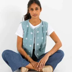 Veste brodée sans manches, gaze de coton