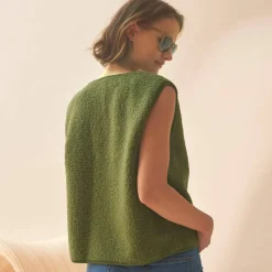 Veste sans manches, maille bouclette