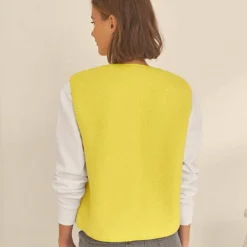 Veste sans manches, maille bouclette