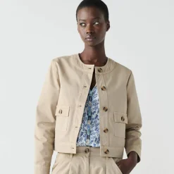 Veste unie boutonnée, col rond
